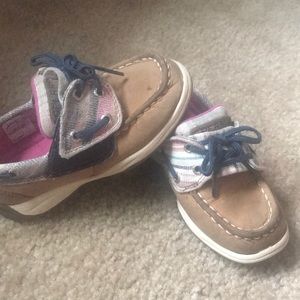 Toddler boat shoes
